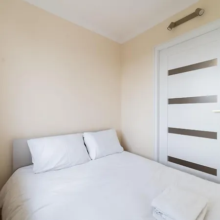 Osiedle Przyjazni Homely By Bookinghost Apartment Poznan
