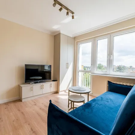 Apartment Osiedle Przyjazni Homely By Bookinghost